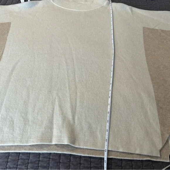 New Condition Note di Anita Turtleneck, Poncho Cream and Tan Knit Wool Blend - Picture 12 of 13